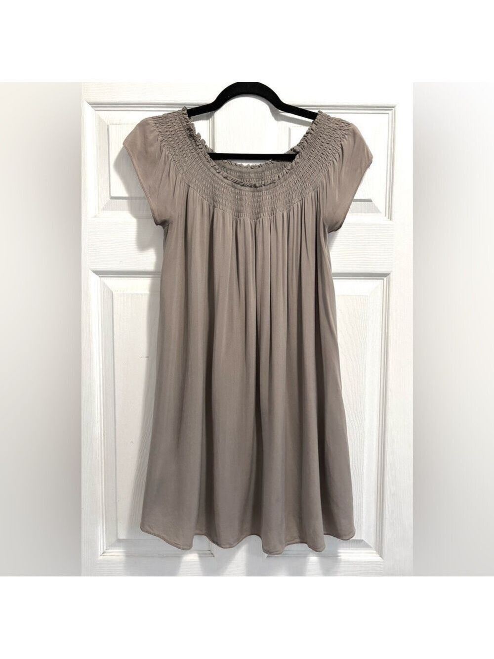 Aritzia TALULA Horatio Dress Off the Shoulder in Taupe Dark Tan Brown Size XS